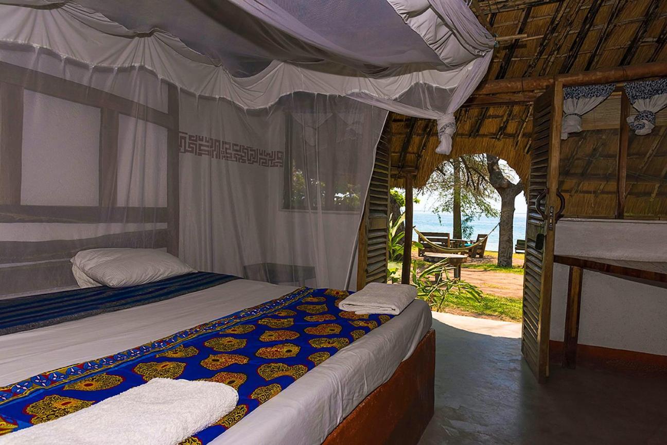 Mgoza Lodge Cape Maclear Rum bild